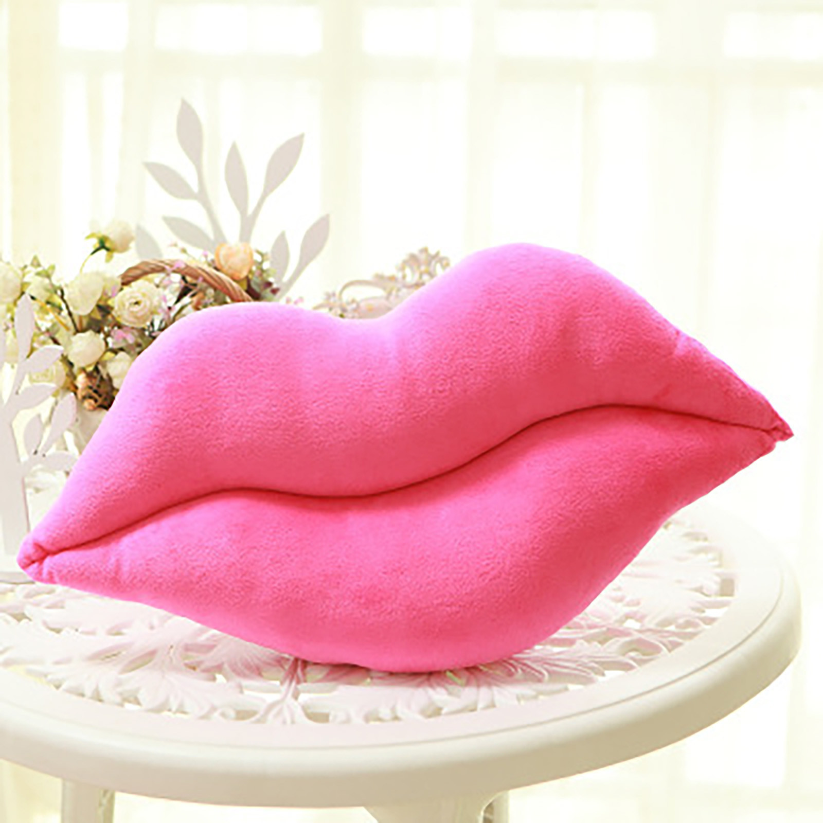 Bantal Lempar Hari Valentine 3 - Wedding Hampers ulasan dan harga